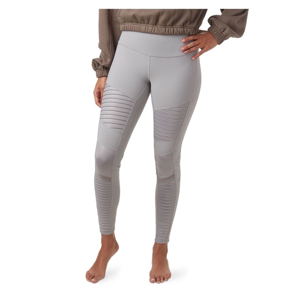 NWOT Alo Yoga High-Waist Moto Leggings Size Medium
